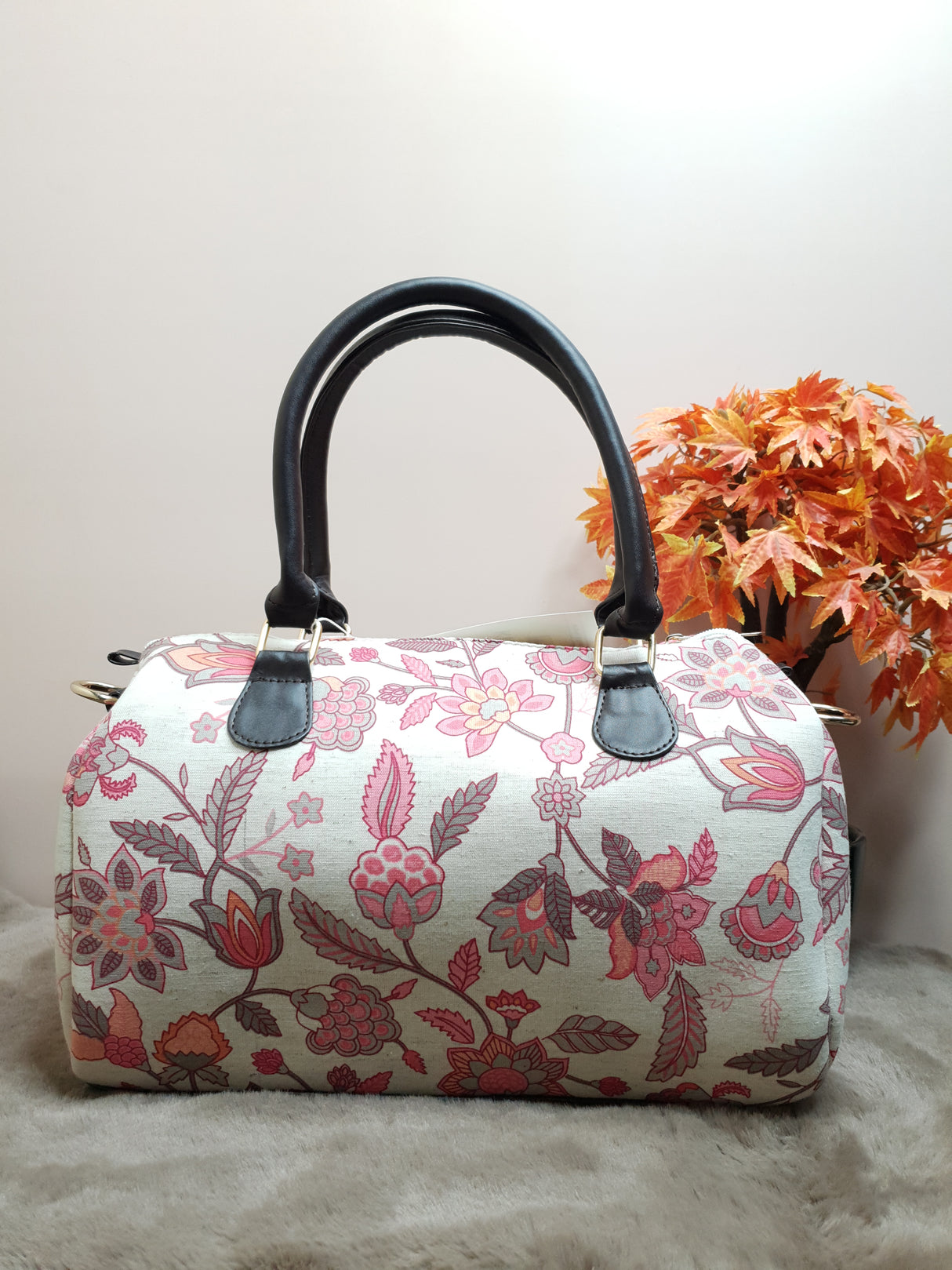 A35 Peach Flower Motif Cotton Duffle Bag