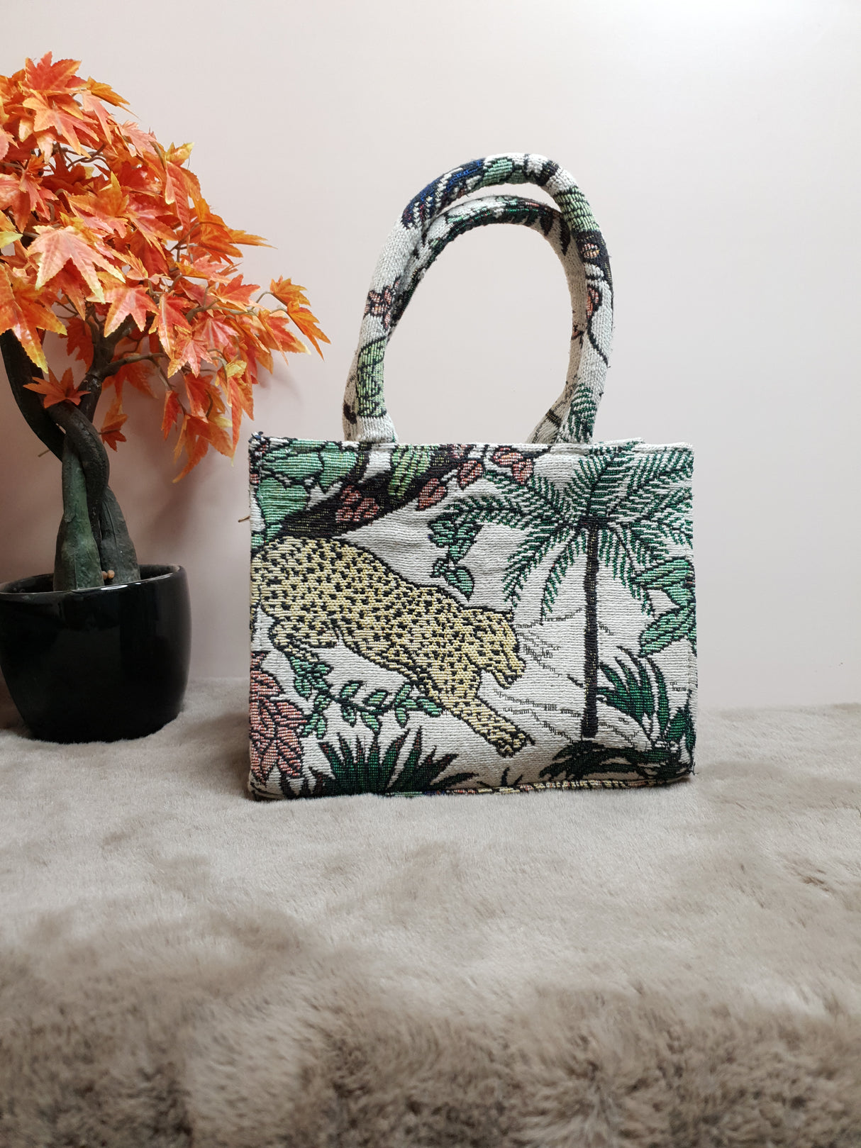 AST5 Jungle Beautiful Motif Small Tote Bag